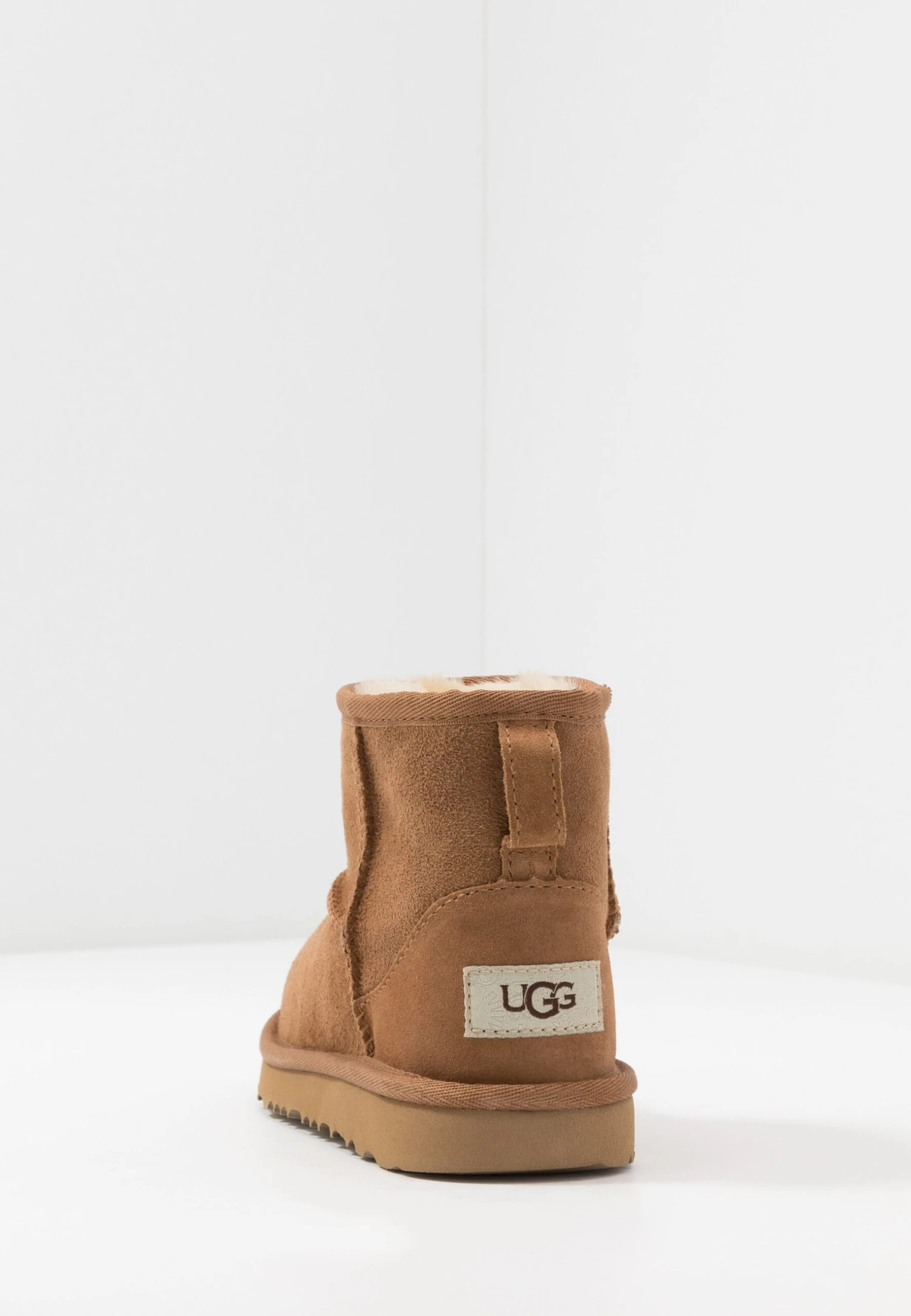 Ugg Classic Mini Ii Unisex - Classic Ankle Boots - Chestnut - Image 8
