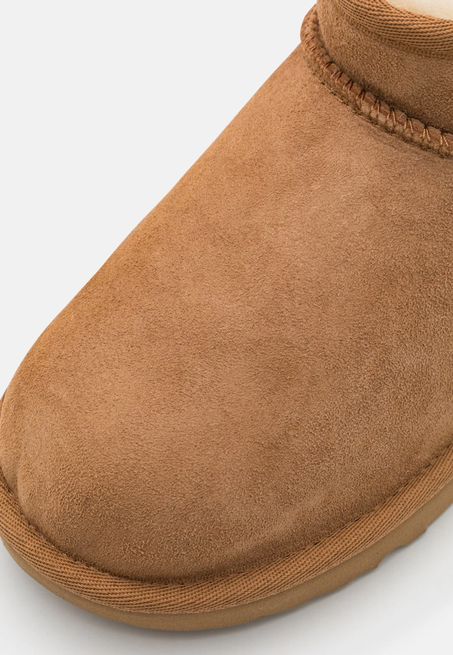 Ugg Classic Ultra Mini Unisex - Classic Ankle Boots - Chestnut - Image 9