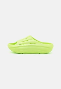 Ugg Foamo Slide - Mules - Pale Chartreuse