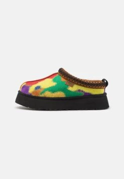 Ugg Tazz- Slip-Ons - Pride