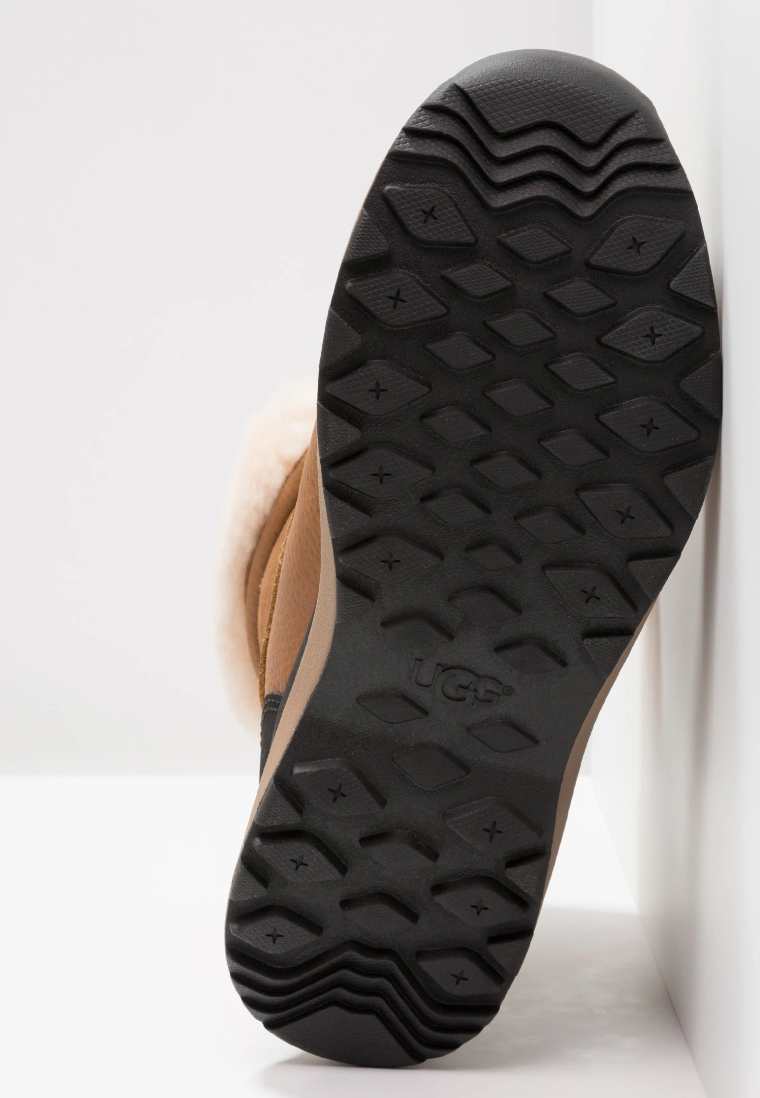 Ugg Adirondack - Winter Boots - Chestnut - Image 7