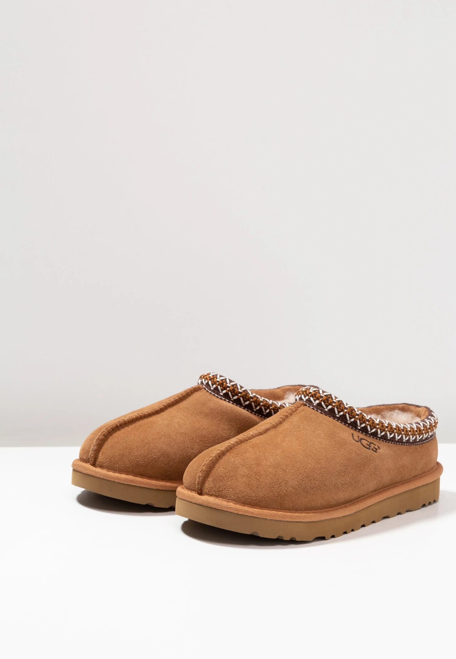 Ugg Tasman - Slippers - Chestnut - Image 4